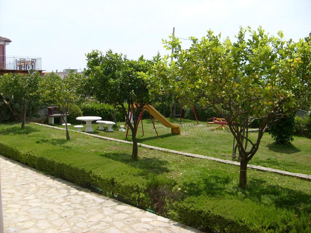 Mediterraneo Residence Marina di Camerota Eksteriør bilde